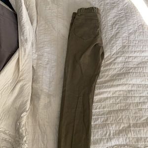 Olive green Forever 21 Men denim jeans.  Size 29